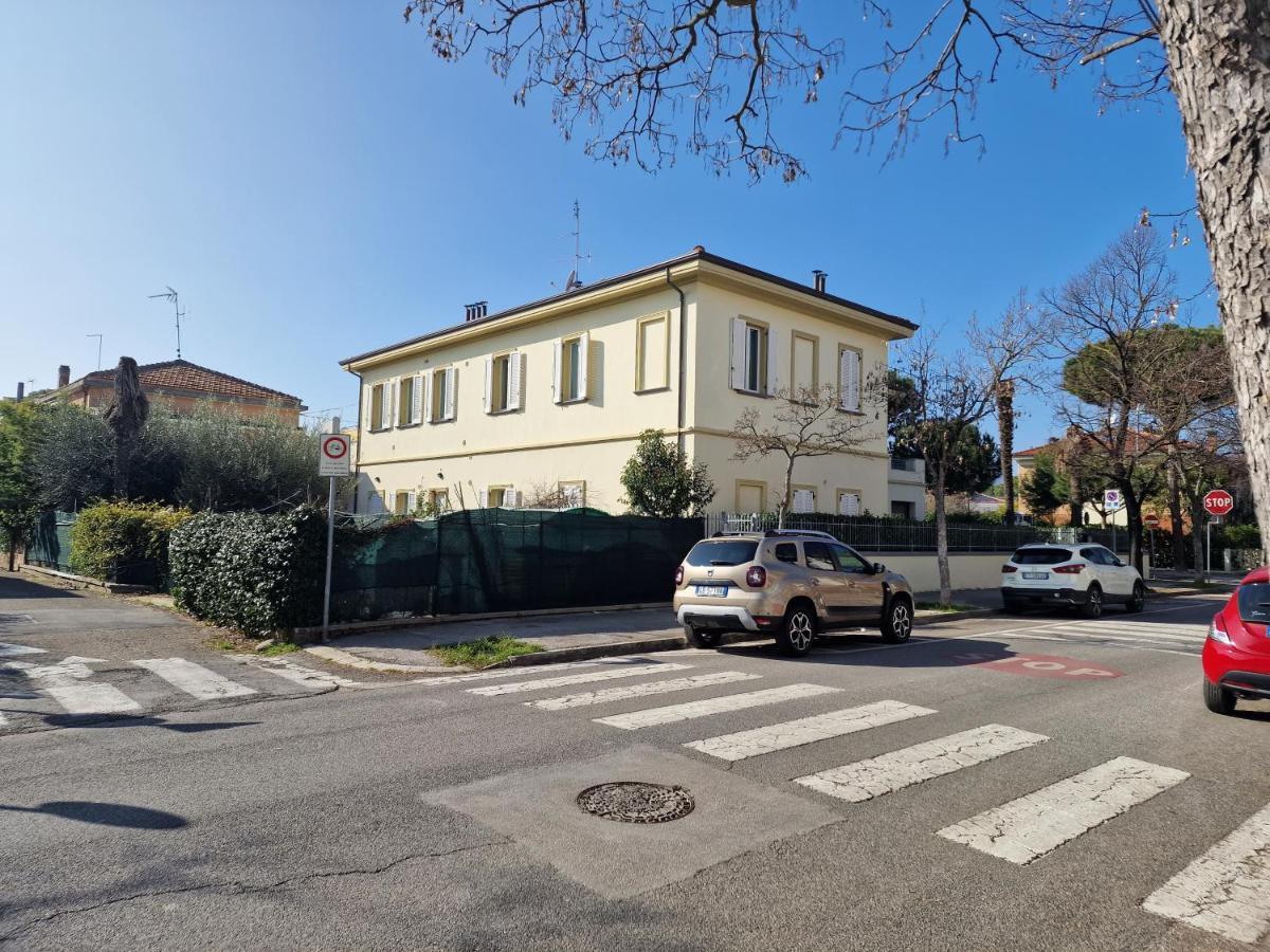 Villa Sante Residence Pesaro Exterior photo